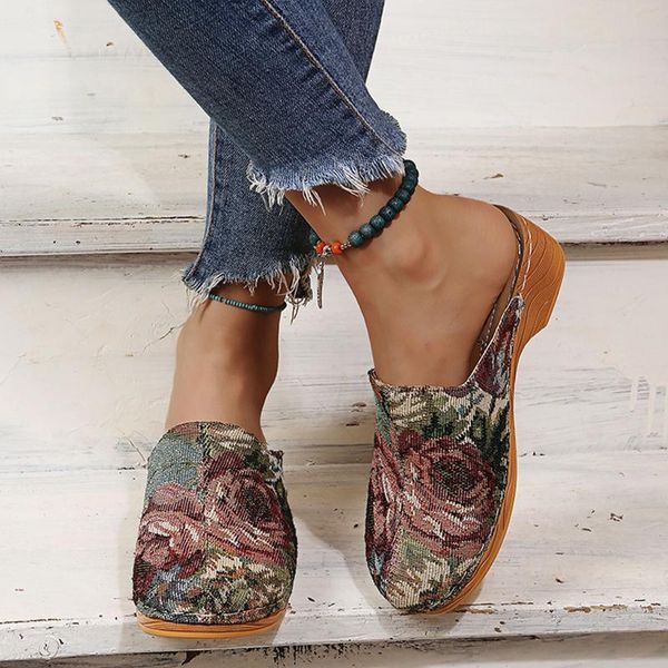 slippers 2021 arrival design vintage flower print women slipper closed toe slip on shoes round square heels slides flip flops, Black
slippers 2021 arrival design vintage flower print women slipper closed toe slip on shoes round square heels slides flip flops, Black