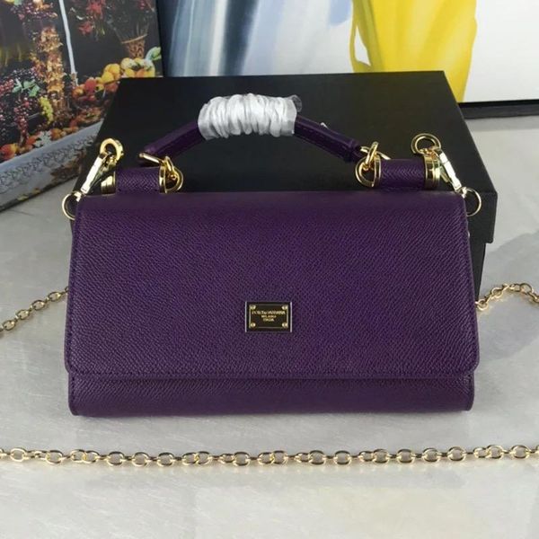 evening bags 2021 women's light luxury niche high-end leather handbag trendy fashion all-match single shoulder messenger bag
evening bags 2021 women's light luxury niche high-end leather handbag trendy fashion all-match single shoulder messenger bag