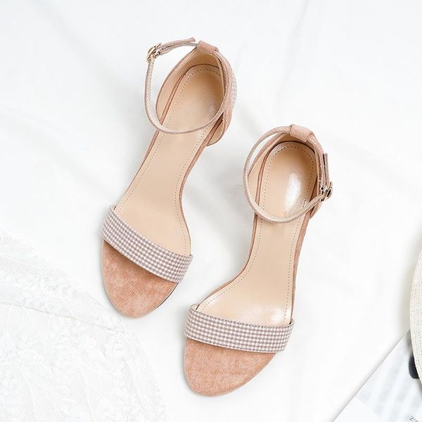 dress shoes 2021 ladies sandals women luxury ankle heels comfortable triangle heeled zapatos de mujer, Black
dress shoes 2021 ladies sandals women luxury ankle heels comfortable triangle heeled zapatos de mujer, Black