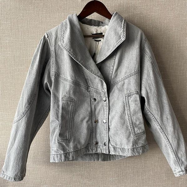 denim jacketwomen solid color double breasted puff sleeve casual coat 2021 autumn winter women's jackets, Black;brown
denim jacketwomen solid color double breasted puff sleeve casual coat 2021 autumn winter women's jackets, Black;brown