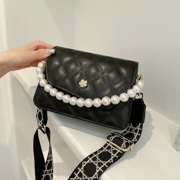 diamond lattice beading women crossbody bag asian fashion small flap bags 2021 summer arrival lady shoulder cross body
diamond lattice beading women crossbody bag asian fashion small flap bags 2021 summer arrival lady shoulder cross body