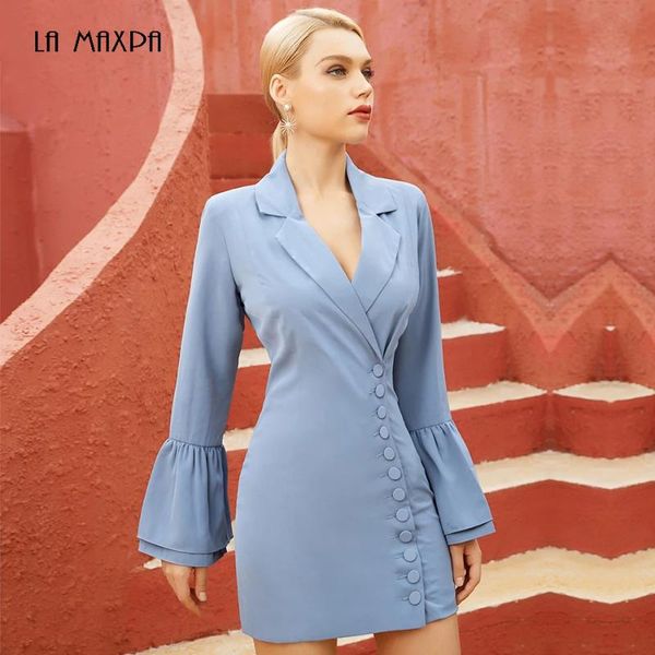 women's suits & blazers women slim sky blue trench coat v-neck single breasted buttons long petal sleeve fashion out wear club coats, White;black
women's suits & blazers women slim sky blue trench coat v-neck single breasted buttons long petal sleeve fashion out wear club coats, White;black