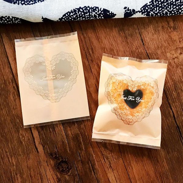 gift wrap 100pcs/lot heart-shaped lace transparent open window goodie bags yellow frosted homemade snowflake crispy nougat wrapping paper
gift wrap 100pcs/lot heart-shaped lace transparent open window goodie bags yellow frosted homemade snowflake crispy nougat wrapping paper