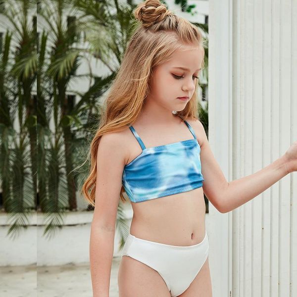 women's swimwear girl's comfortbale breathable two piece teenager bikini set kid beach bathingsuit for summer, White;black
women's swimwear girl's comfortbale breathable two piece teenager bikini set kid beach bathingsuit for summer, White;black