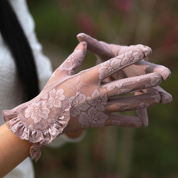 five fingers gloves spring summer women' lace sunscreen lady' anti-uv slip-resistant driving girls r002, Blue;gray
five fingers gloves spring summer women' lace sunscreen lady' anti-uv slip-resistant driving girls r002, Blue;gray