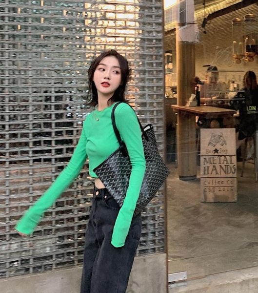 women's t-shirt korean version of yaya short long sleeve fashion show thin hong kong flavor knitted bottoming top, White
women's t-shirt korean version of yaya short long sleeve fashion show thin hong kong flavor knitted bottoming top, White