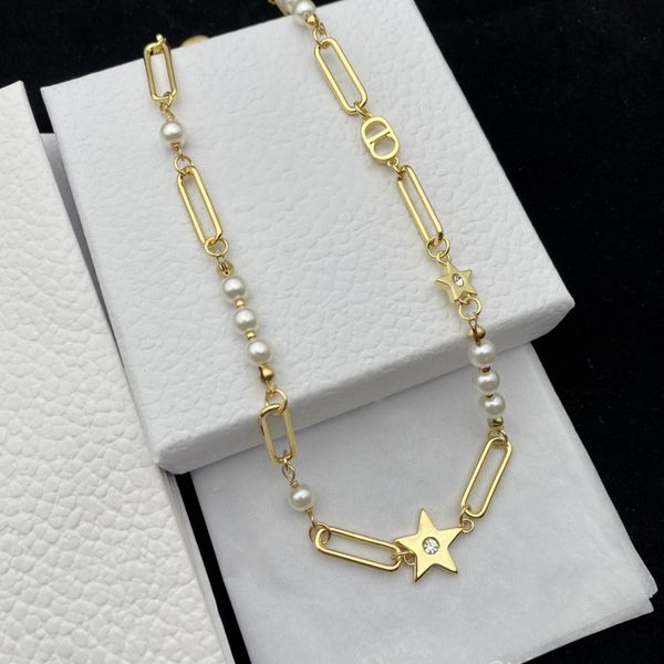 luxury designer fashion clover pentagonal star necklace female clavicle chain pearl pin design high version, Red;brown
luxury designer fashion clover pentagonal star necklace female clavicle chain pearl pin design high version, Red;brown