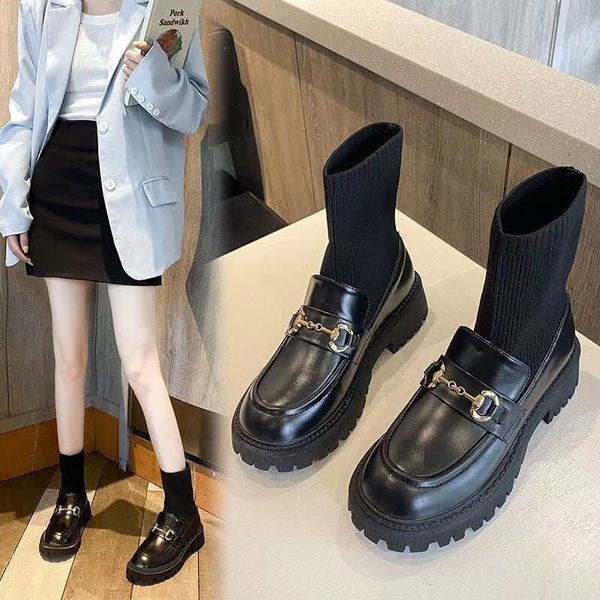 719 martin fashion thin women's 2021 socks pain thick soled spring and autumn single boots horse rank buckle short, Black
719 martin fashion thin women's 2021 socks pain thick soled spring and autumn single boots horse rank buckle short, Black