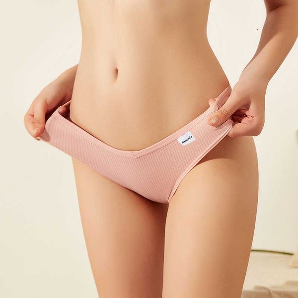 women's panties cotton underwear v waist lingerie girl low-rise soft briefs panty underpants solid color female, Black;white
women's panties cotton underwear v waist lingerie girl low-rise soft briefs panty underpants solid color female, Black;white