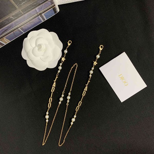 special offer 2021 luxury designer jewelry 2021d high version mask chain new letter wheat ear glasses, Silver
special offer 2021 luxury designer jewelry 2021d high version mask chain new letter wheat ear glasses, Silver