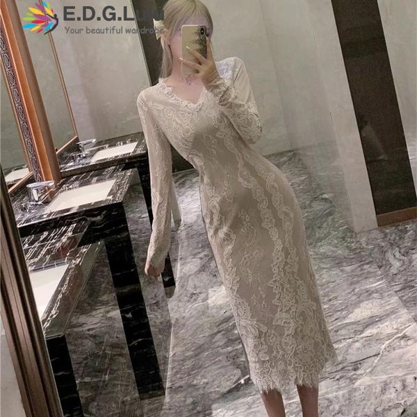 casual dresses edglulu women v-neck lace embroidery dress elegant long sleeve female midi party ladies autumn vestidos 1108, Black;gray
casual dresses edglulu women v-neck lace embroidery dress elegant long sleeve female midi party ladies autumn vestidos 1108, Black;gray