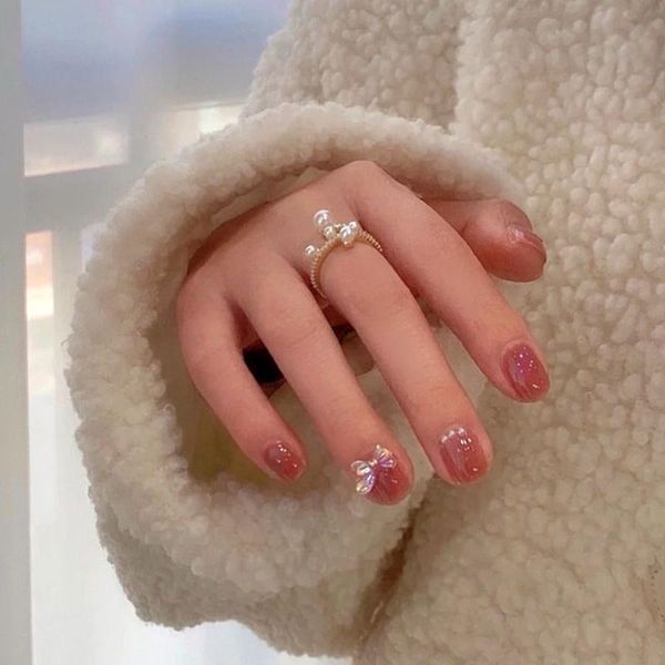 false nails 24pcs fashion shiny pink nail short square head red color with bow decor designs, Red;gold
false nails 24pcs fashion shiny pink nail short square head red color with bow decor designs, Red;gold