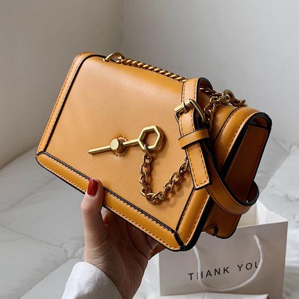 women's hand bags 2021 luxury designer handbag vintage pu solid color chain messenger shoulder for women 
women's hand bags 2021 luxury designer handbag vintage pu solid color chain messenger shoulder for women
