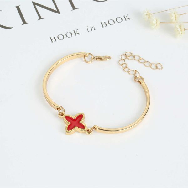 jewelry bracelet for women heart star love clover bracelet lucky gold and silver color pulseira feminina lover engagement q0719, Black
jewelry bracelet for women heart star love clover bracelet lucky gold and silver color pulseira feminina lover engagement q0719, Black