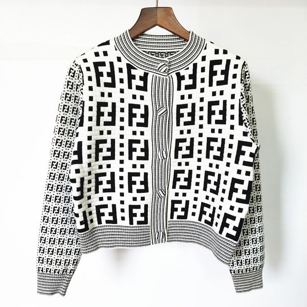 59% off factory outlet store winter jacquard crew neck long sleeve single breasted knitted cardigan for women, White;black
59% off factory outlet store winter jacquard crew neck long sleeve single breasted knitted cardigan for women, White;black