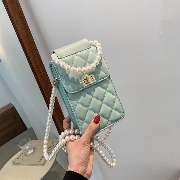 fashion women's bag 2021 one-shoulder small pearl mobile phone chain embroidered line slant square duffel bags
fashion women's bag 2021 one-shoulder small pearl mobile phone chain embroidered line slant square duffel bags