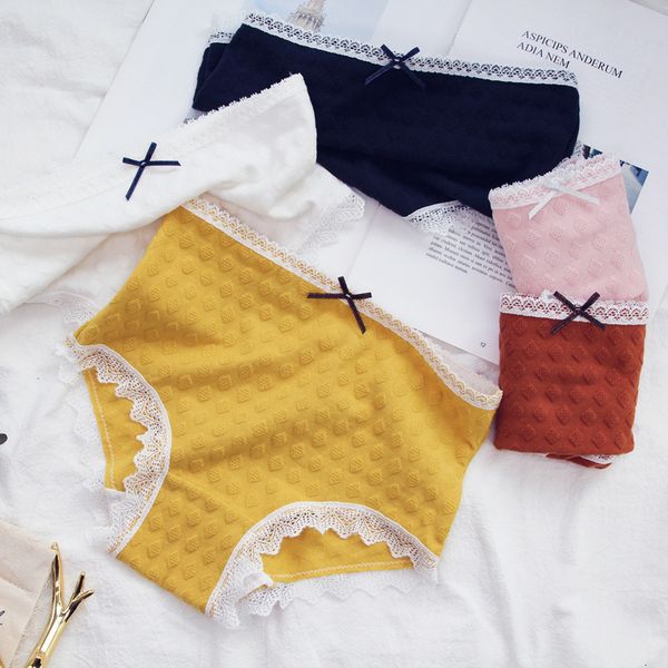 autumn and winter new high waist jacquard lace underwear breathable cotton crotch women's briefs, Black;pink
autumn and winter new high waist jacquard lace underwear breathable cotton crotch women's briefs, Black;pink