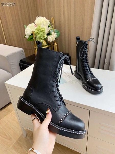 boots genuine leather woman mid solid color 2021 zapatos de mujer luxury designer ladies shoes, Black
boots genuine leather woman mid solid color 2021 zapatos de mujer luxury designer ladies shoes, Black