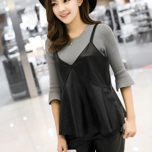 women's vests kawaii cut tight, for outdoor areas, neck v, frilly, short, genuine sheep's leather, Black;white
women's vests kawaii cut tight, for outdoor areas, neck v, frilly, short, genuine sheep's leather, Black;white