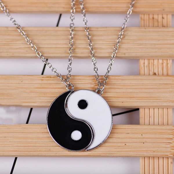 pendant necklaces 2pcs black white splicing couple chinese tai chi charm stitching chain necklace jewelry friendship lovers gift, Silver
pendant necklaces 2pcs black white splicing couple chinese tai chi charm stitching chain necklace jewelry friendship lovers gift, Silver