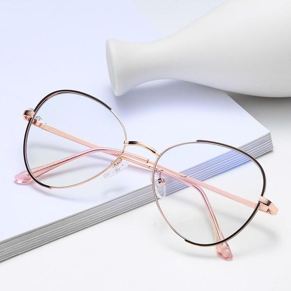 fashion sunglasses frames simple glasses frame metal trend anti-blue light personality flat mirror beautifully decorated glasses., Black
fashion sunglasses frames simple glasses frame metal trend anti-blue light personality flat mirror beautifully decorated glasses., Black