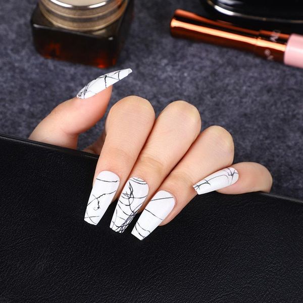 false nails 24pcs/bag ballerina manicure tool artificial full cover medium coffin with glue wearable fake, Red;gold
false nails 24pcs/bag ballerina manicure tool artificial full cover medium coffin with glue wearable fake, Red;gold