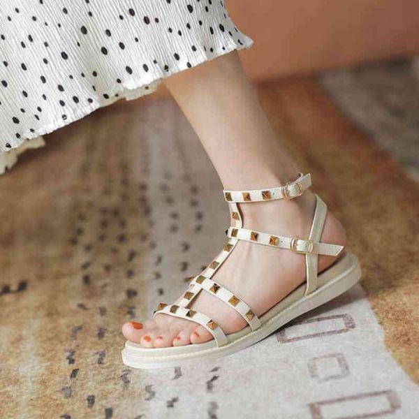 fashion summer new buckle-strap women's flat sandals rivets studded casual beach jelly shoes 60% off store online, Black
fashion summer new buckle-strap women's flat sandals rivets studded casual beach jelly shoes 60% off store online, Black