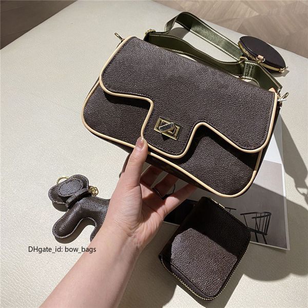 three-piece cartoon dog bag luxurys corss body women shoulder flap square lady fashion practical wallets interior zipper pocket totes female, Red;black
three-piece cartoon dog bag luxurys corss body women shoulder flap square lady fashion practical wallets interior zipper pocket totes female, Red;black