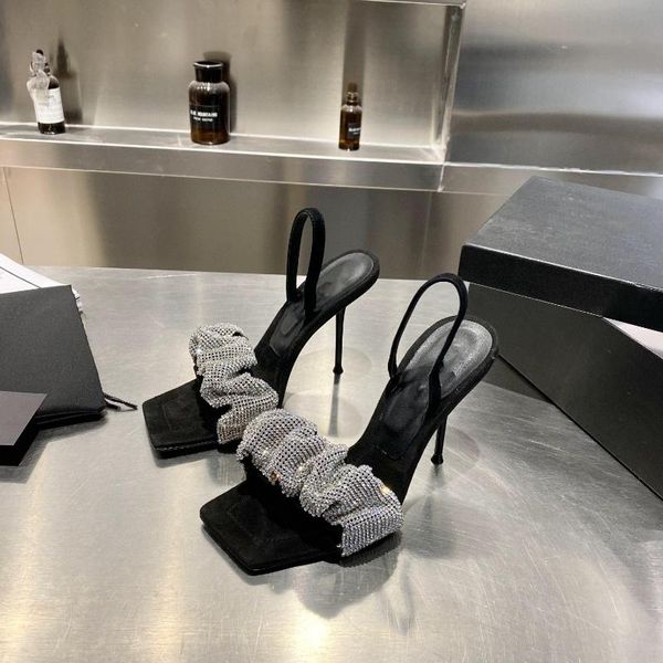 dress shoes diamond high-heeled sandals for women in early spring 2021 european and american fashion evening with one-line buckle, Black
dress shoes diamond high-heeled sandals for women in early spring 2021 european and american fashion evening with one-line buckle, Black