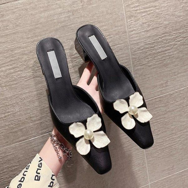 fashion brand women pearl flower decoration slipper summer outdoor sandal elegant 5cm square heel female slides mules slippers, Black
fashion brand women pearl flower decoration slipper summer outdoor sandal elegant 5cm square heel female slides mules slippers, Black
