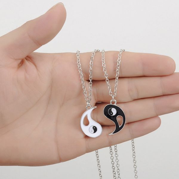 2 pcs/set fantastic friends ying yang necklaces taiji bagua charm pendant jewelry for lovers gifts colar masculino, Silver
2 pcs/set fantastic friends ying yang necklaces taiji bagua charm pendant jewelry for lovers gifts colar masculino, Silver