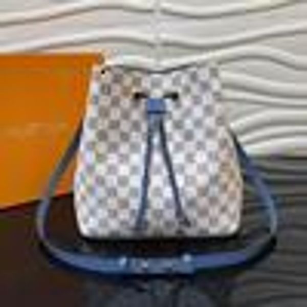 libobo6_1 03re m44020 backpacks handbags iconic handles shoulder bags totes cross body bag clutches evening oxidized leather business, Red;black
libobo6_1 03re m44020 backpacks handbags iconic handles shoulder bags totes cross body bag clutches evening oxidized leather business, Red;black