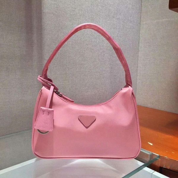 2021 hobo women shoulder bag re-edition designers tote 2000 2005 handbags nylon presbyopic purse lady messenger bags #001 n6o6#
2021 hobo women shoulder bag re-edition designers tote 2000 2005 handbags nylon presbyopic purse lady messenger bags #001 n6o6#