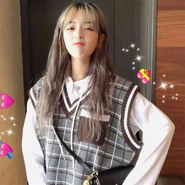 v-neck sweater vest women korean student loose college style knitted waistcoat 210427, White;black
v-neck sweater vest women korean student loose college style knitted waistcoat 210427, White;black