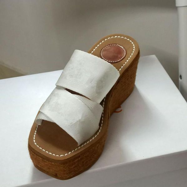 slippers 2021 summer wedges women fish mouth shoes platform female casual letter printing mujer british wind outdoor, Black
slippers 2021 summer wedges women fish mouth shoes platform female casual letter printing mujer british wind outdoor, Black