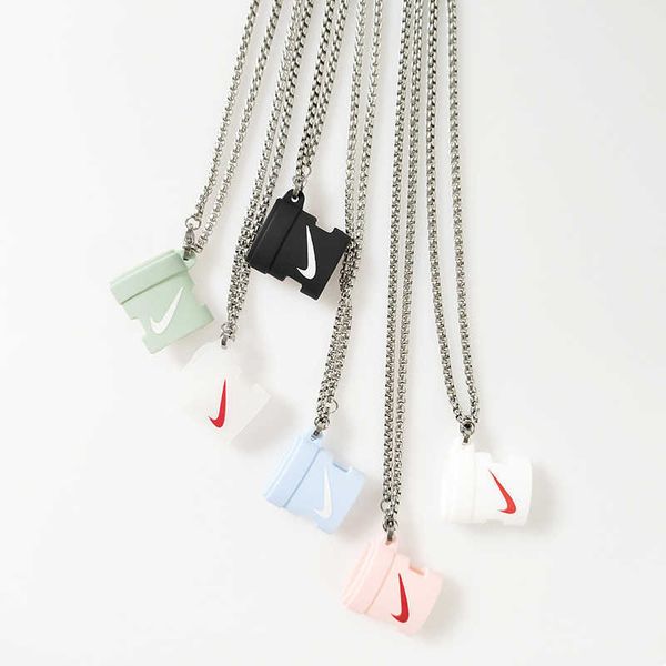 ruike relax yueke electronic cigarette sling protective cover grapefruit anti-skid metal chain
ruike relax yueke electronic cigarette sling protective cover grapefruit anti-skid metal chain