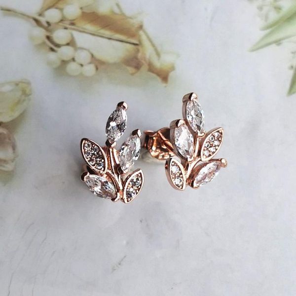 stud original model genuine 1:1 925 sterling silvers leaf earring olive clover logo classic ladies earrings jewelry gift, Golden;silver
stud original model genuine 1:1 925 sterling silvers leaf earring olive clover logo classic ladies earrings jewelry gift, Golden;silver