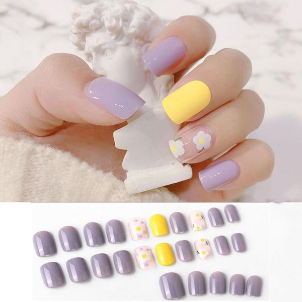 24pcs/box lovely white flower fake nails patches short square full cover nail tips decoration diy art stickers for girls false, Red;gold
24pcs/box lovely white flower fake nails patches short square full cover nail tips decoration diy art stickers for girls false, Red;gold