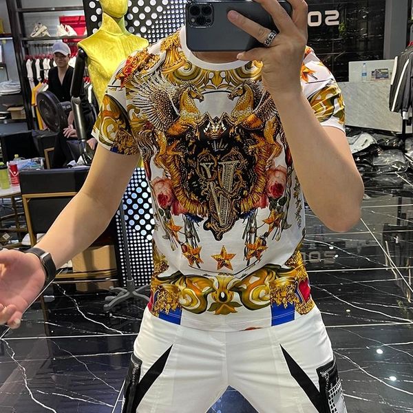 men's t-shirts summer high end royal carriage chic head diamond printing t-shirt pattern fashion personality slim short sleeve, White;black
men's t-shirts summer high end royal carriage chic head diamond printing t-shirt pattern fashion personality slim short sleeve, White;black