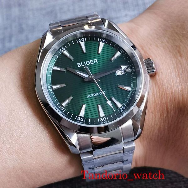wristwatches 40mm green dial luxury automatic men watch stainless steel bracelet 24 jewels nh35a movement glass/solid back, Slivery;brown
wristwatches 40mm green dial luxury automatic men watch stainless steel bracelet 24 jewels nh35a movement glass/solid back, Slivery;brown