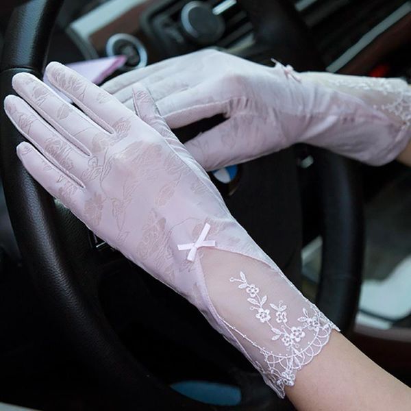 five fingers gloves spring summer female uv sunscreen short sun touch screen fashion women thin silk lace bowties driving, Blue;gray
five fingers gloves spring summer female uv sunscreen short sun touch screen fashion women thin silk lace bowties driving, Blue;gray
