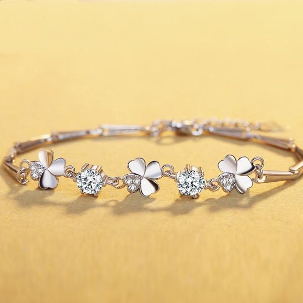 charm bracelets plating 925 silver bracelet woman day han tianmei temperament four ye cao rotating flower zircon gift jewelry, Golden;silver
charm bracelets plating 925 silver bracelet woman day han tianmei temperament four ye cao rotating flower zircon gift jewelry, Golden;silver