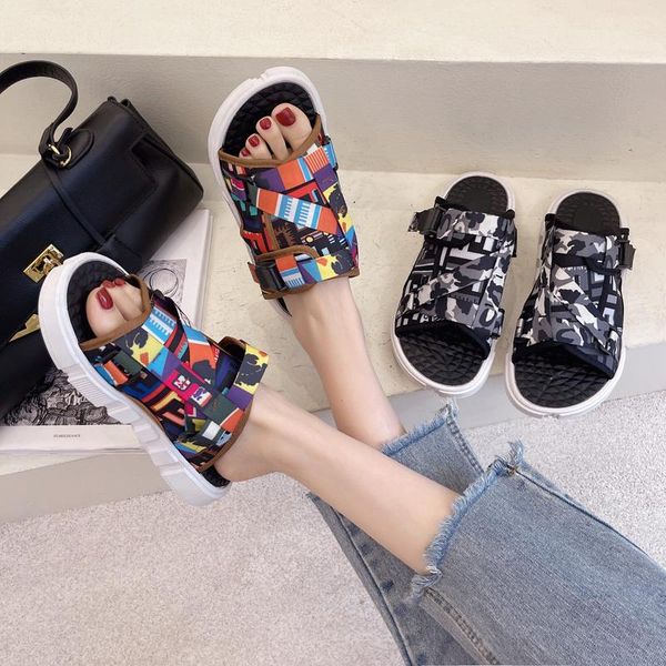 slippers summer fashion women's casual and comfortable thick-soled shoes color matching beach, Black
slippers summer fashion women's casual and comfortable thick-soled shoes color matching beach, Black