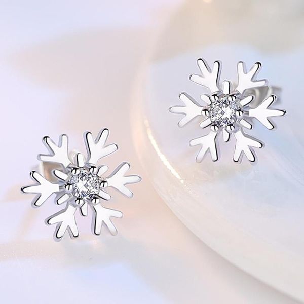 fashion stud earrings silver-plated snowflake cutout christmas crystal zircon for women girls earings jewelry gifts, Golden;silver
fashion stud earrings silver-plated snowflake cutout christmas crystal zircon for women girls earings jewelry gifts, Golden;silver