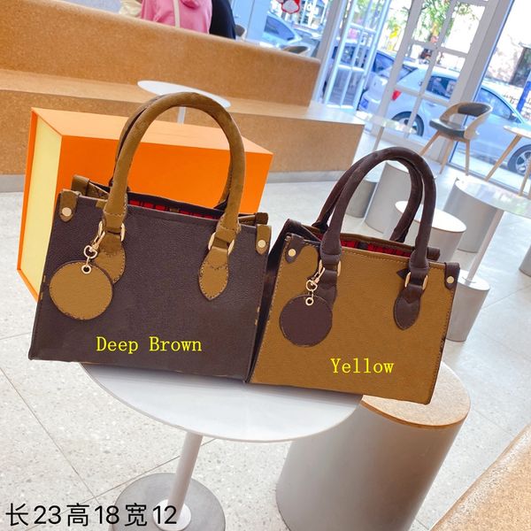 high-quality womens totes bags trend color matching design fashion ladies handbag purse letter print large capacity casual lady bag
high-quality womens totes bags trend color matching design fashion ladies handbag purse letter print large capacity casual lady bag