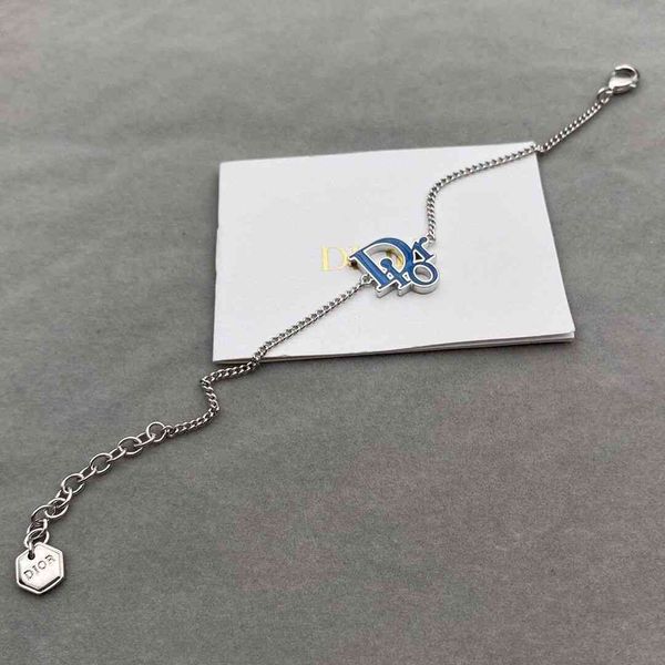 luxury designer fashion jewelry women's letter blue earrings d enamel bracelet family 21 summer accessories hip hop indifference decora, Red;brown
luxury designer fashion jewelry women's letter blue earrings d enamel bracelet family 21 summer accessories hip hop indifference decora, Red;brown