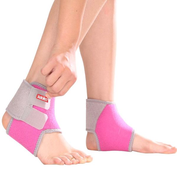ankle support 1 pair children breathable adjustable durable foot heel cover protective bandage wrap guard protector basketball, Blue;black
ankle support 1 pair children breathable adjustable durable foot heel cover protective bandage wrap guard protector basketball, Blue;black