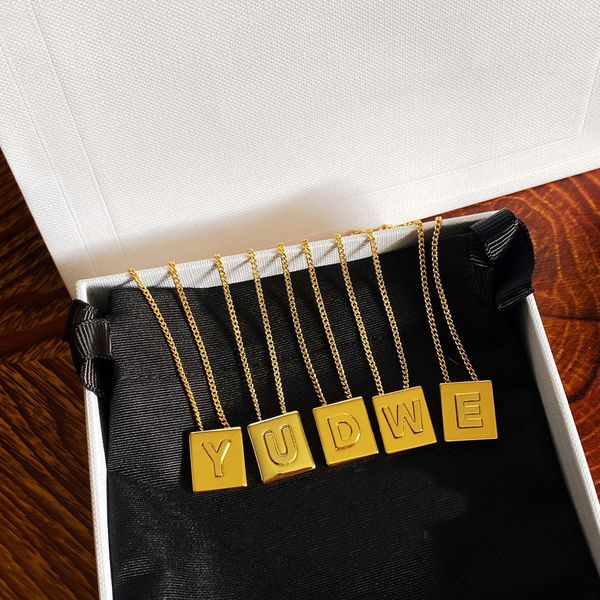 womens men designer necklaces pendants fashion style jewelry accessories letter pattern ladies chain necklace 26 letters optional, Silver
womens men designer necklaces pendants fashion style jewelry accessories letter pattern ladies chain necklace 26 letters optional, Silver