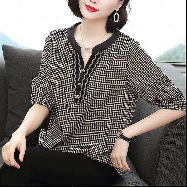 women spring summer womens shirt style blouses shirts lady casual loose v neck half lantern sleeve plaid printed blusas, White
women spring summer womens shirt style blouses shirts lady casual loose v neck half lantern sleeve plaid printed blusas, White