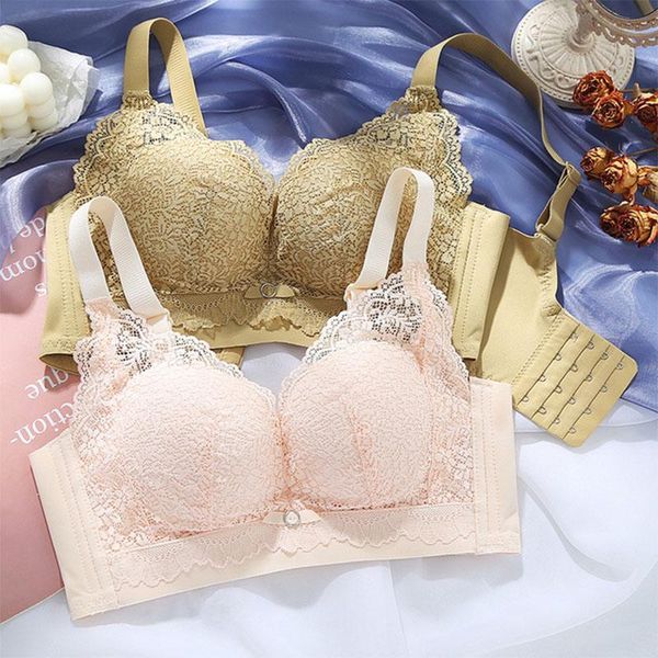 bras 2021 summer ladies bra without steel ring lace underwear gathered thin cup breathable tube wrapped chest, Red;black
bras 2021 summer ladies bra without steel ring lace underwear gathered thin cup breathable tube wrapped chest, Red;black